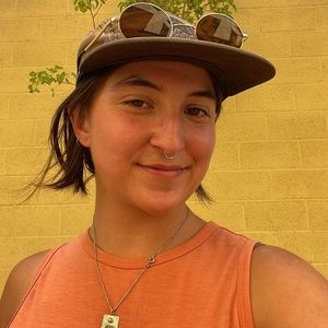 Meet your Posher, Olivia